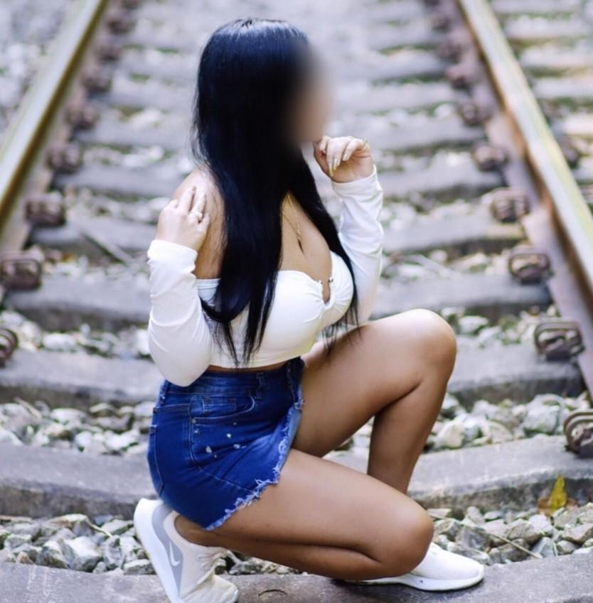 Chica busca chico en Gerona: 