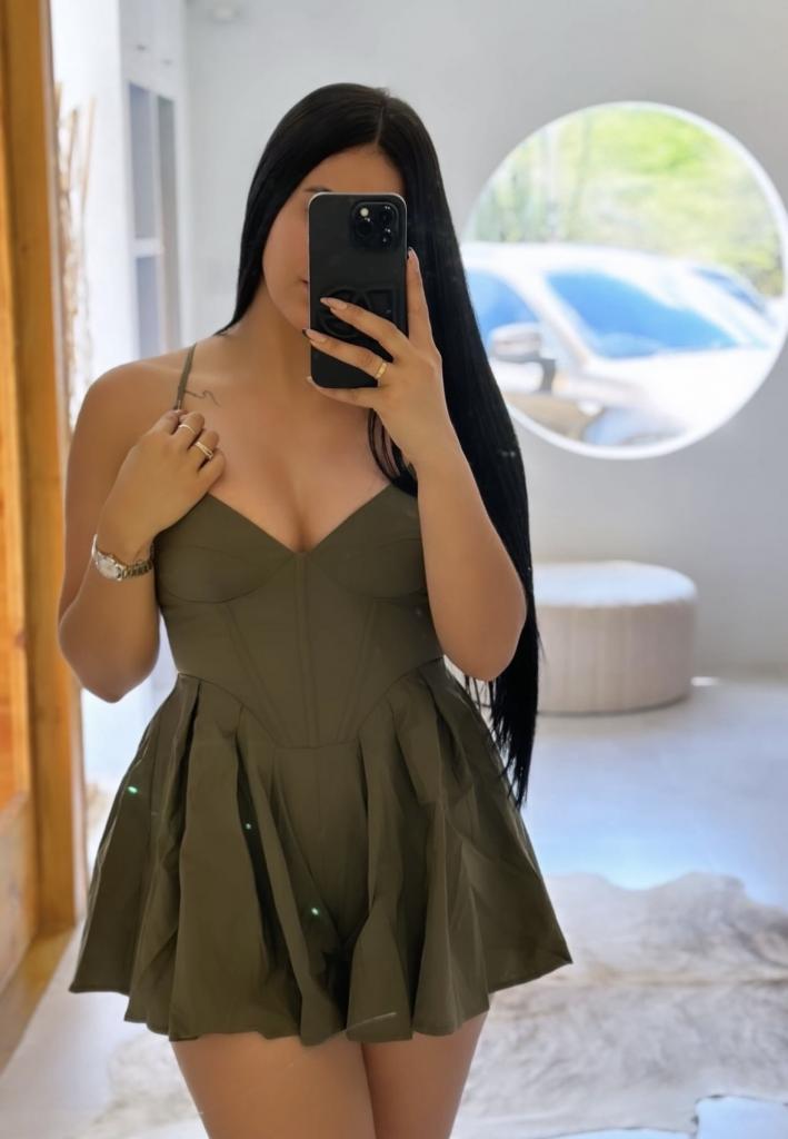 Chica busca chico en Granada: 