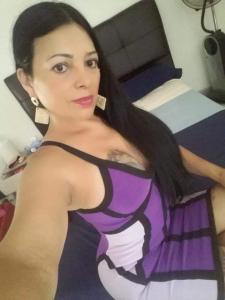 623435207: Chica busca chico en Madrid