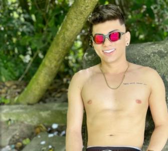 Chico busca chica en Salamanca: 