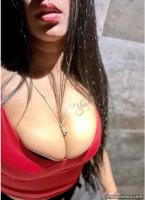 641803265: Chica busca chico en Madrid