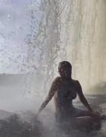 613962170: Chica busca chico en León