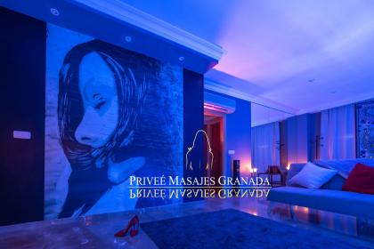 Chica busca chico en Granada: 