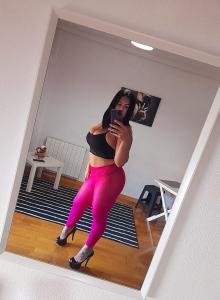 Chica busca chico en Navarra: 