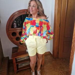 686075789: Chica busca chico en Murcia
