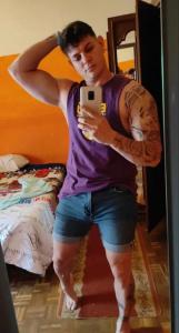 Chico busca chica en Valencia: 