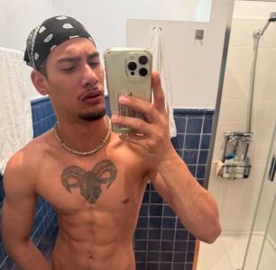 613798201: Chico busca chica en Valencia