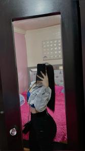 Chica busca chico en Sevilla: 