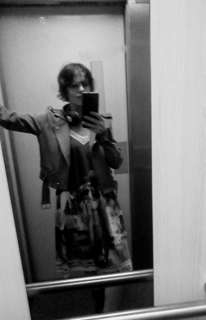 677384025: Chica busca chico en Tarragona