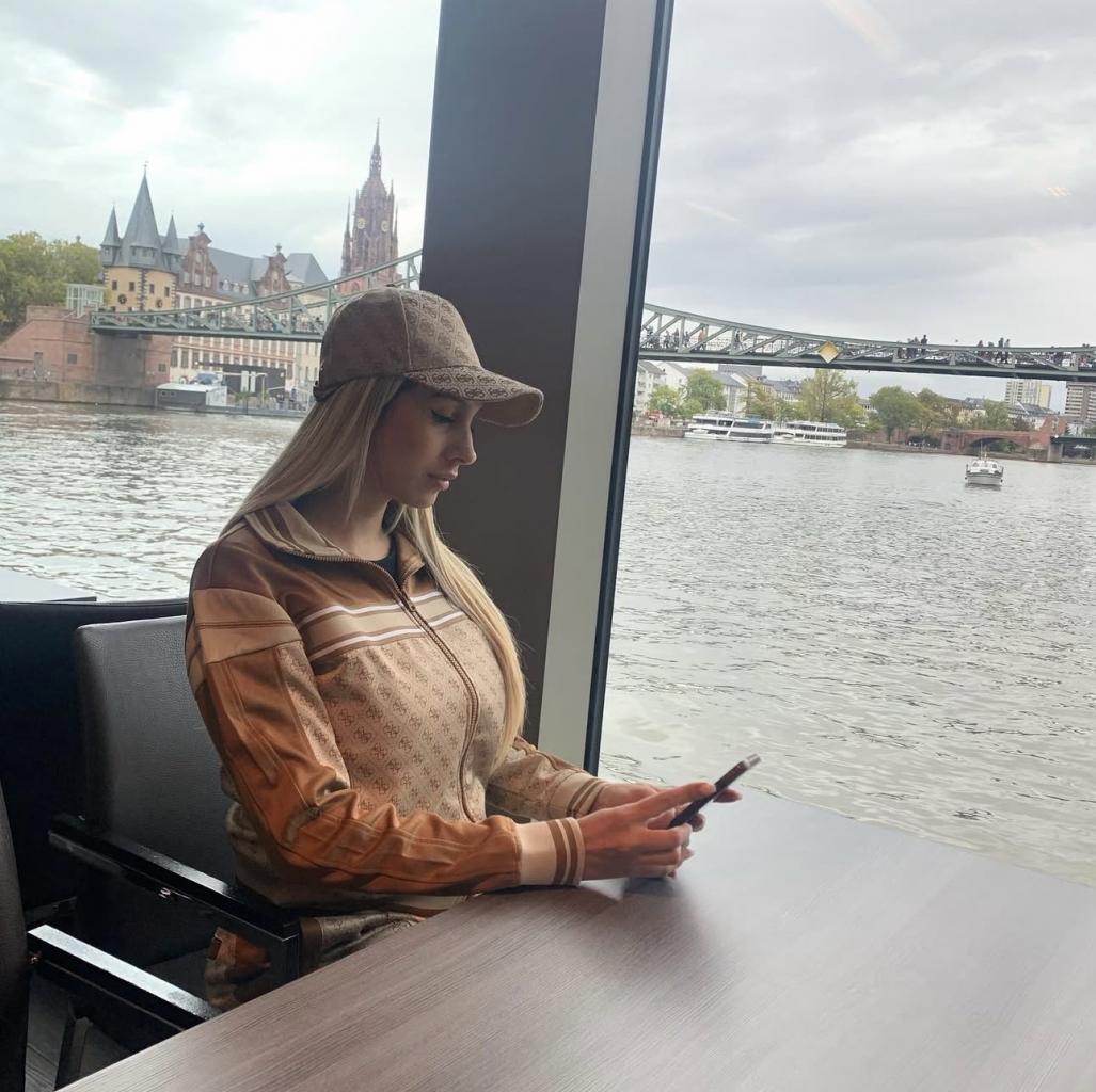 Chica busca chico en Madrid: 