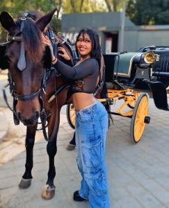 673786373: Chica busca chico en Sevilla