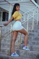 631501345: Chica busca chico en Valencia