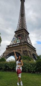 613342270: Chica busca chico en Barcelona