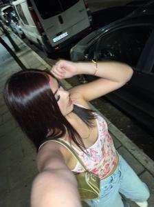 615694299: Chica busca chico en Madrid