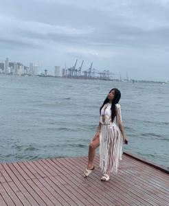 611296231: Chica busca chico en Alicante