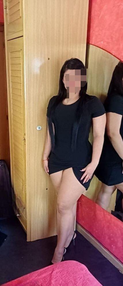 614634381: Chica busca chico en La Coruña