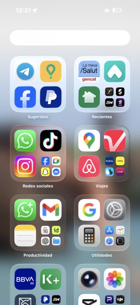 607054309: Chica busca chico en Barcelona