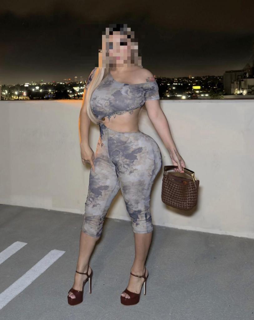 Chica busca chico en Lugo: 