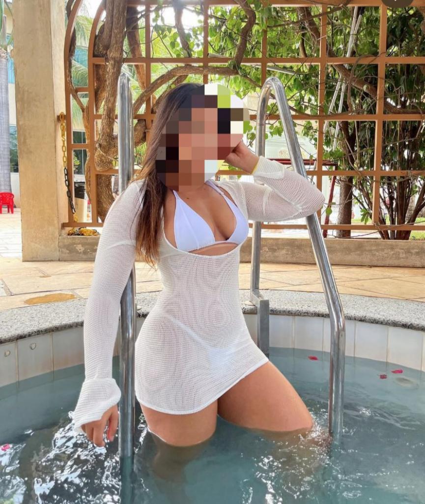 657765789: Chica busca chico en Las Palmas