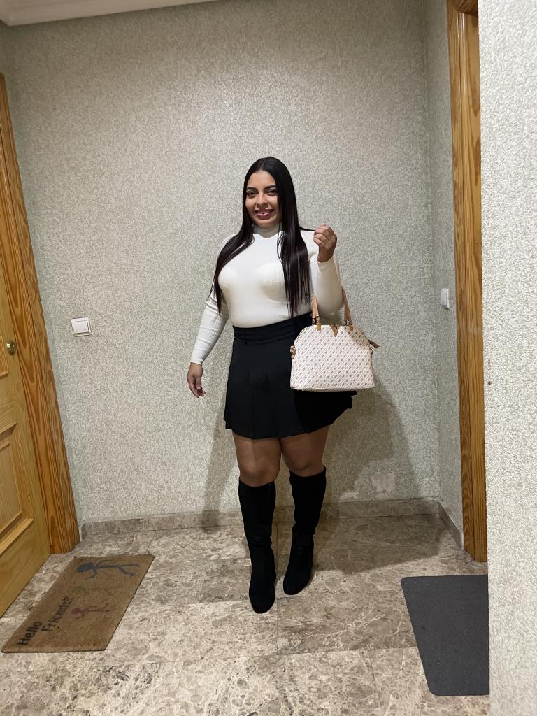 Chica busca chico en La Rioja: 