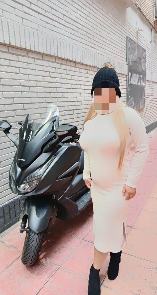 Chica busca chico en Murcia: 