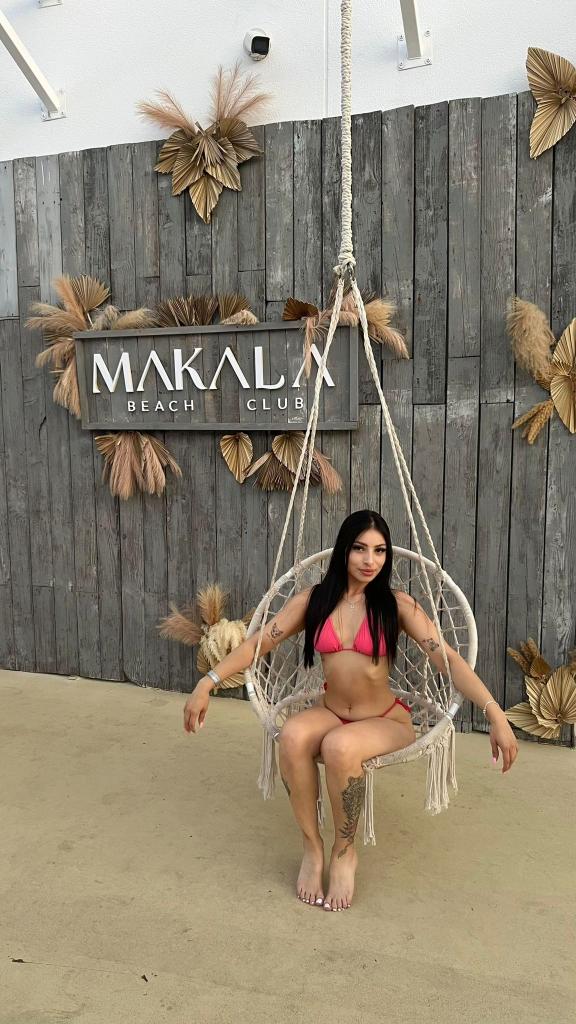 Chica busca chico en Alicante: 