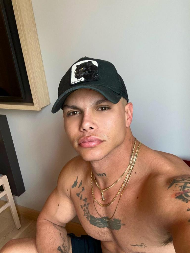 Chico busca chica en Barcelona: 