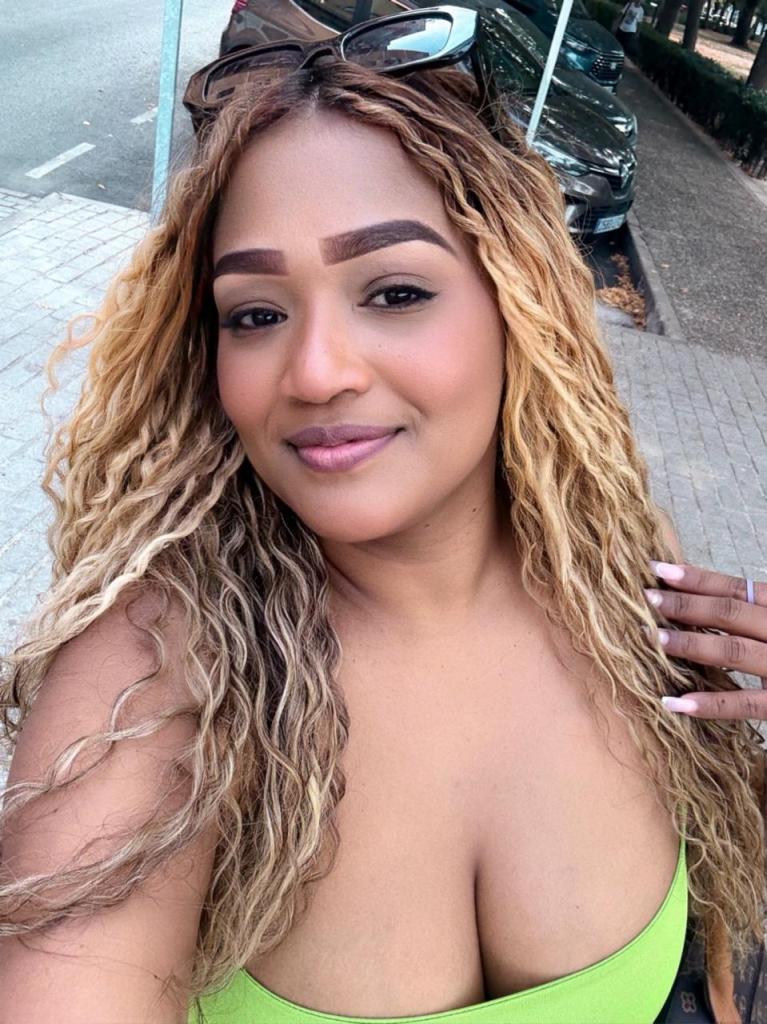 Chica busca chico en Murcia: 