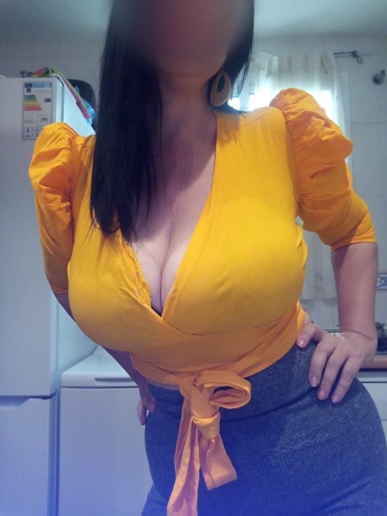 Chica busca chico en Sevilla: 