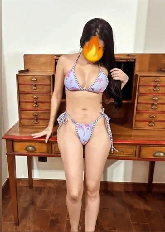 Chica busca chico en Ibiza: 