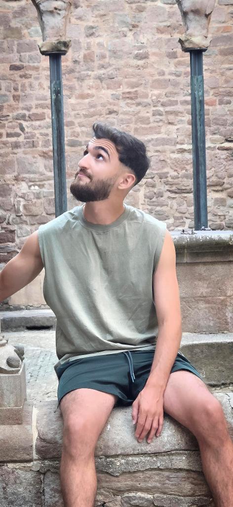 Chico busca chica en Madrid: 