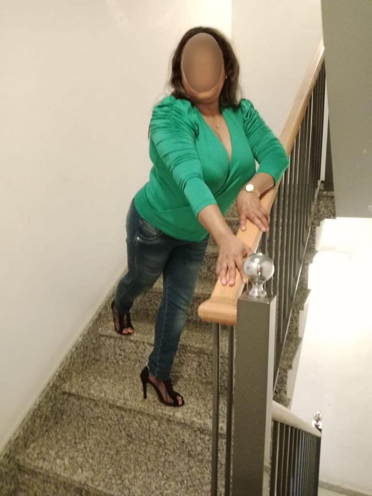Chica busca chico en Pontevedra: 