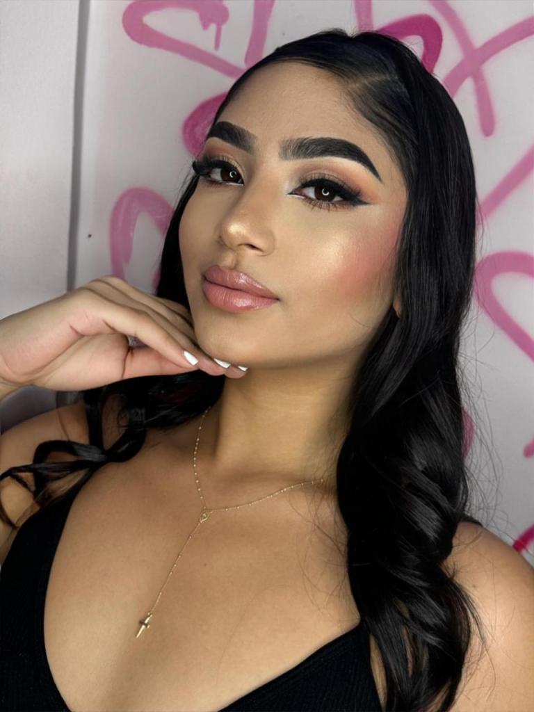 Chica busca chico en Almería: 