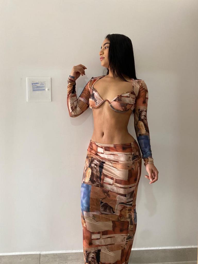 Chica busca chico en Almería: 