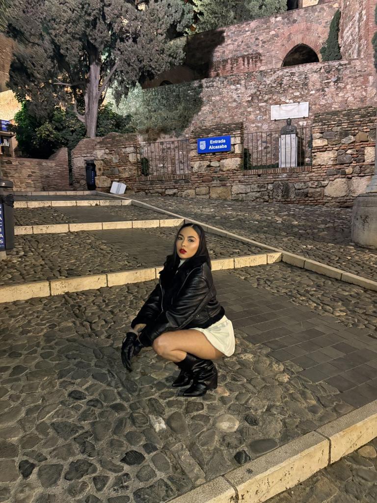 Chica busca chico en Málaga: 