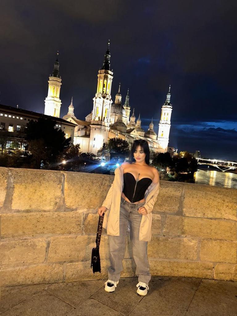 Chica busca chico en Zaragoza: 