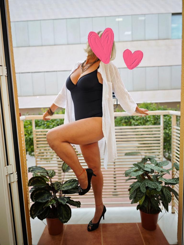 641028540: Chica busca chico en Almería