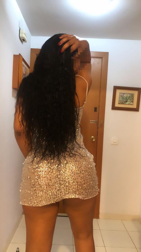 692519285: Chica busca chico en Barcelona