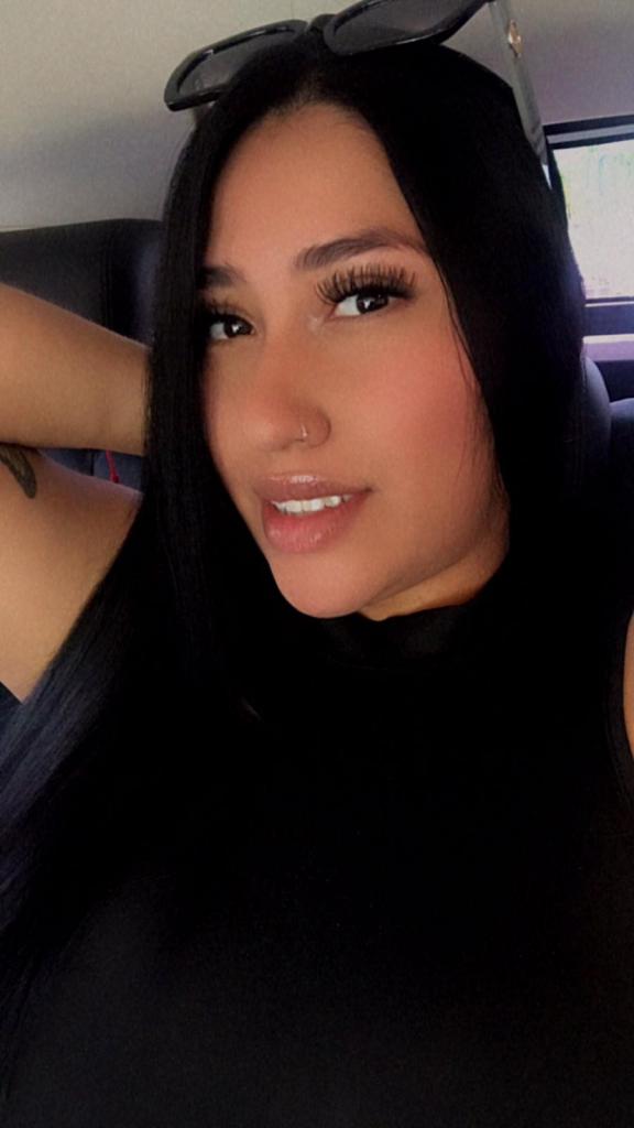 Chica busca chico en Cádiz: 