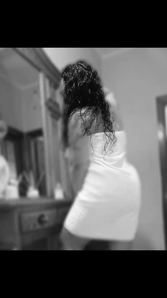 Chica busca chico en Granada: 