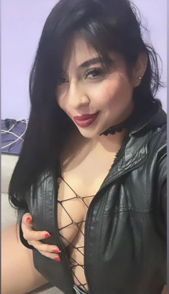 Chica busca chico en Cantabria: 