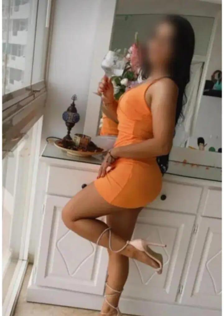 Chica busca chico en Barcelona: 