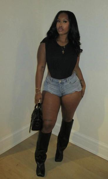 Chica busca chico en Cuenca: 