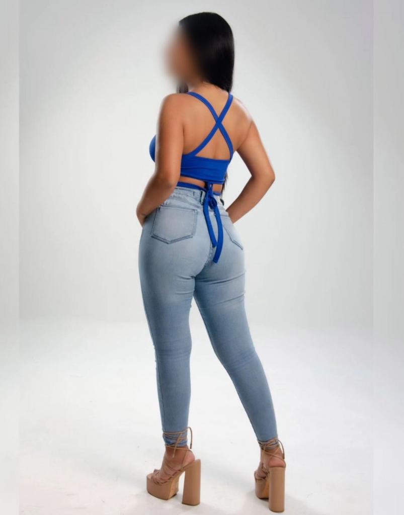 Chica busca chico en Barcelona: 