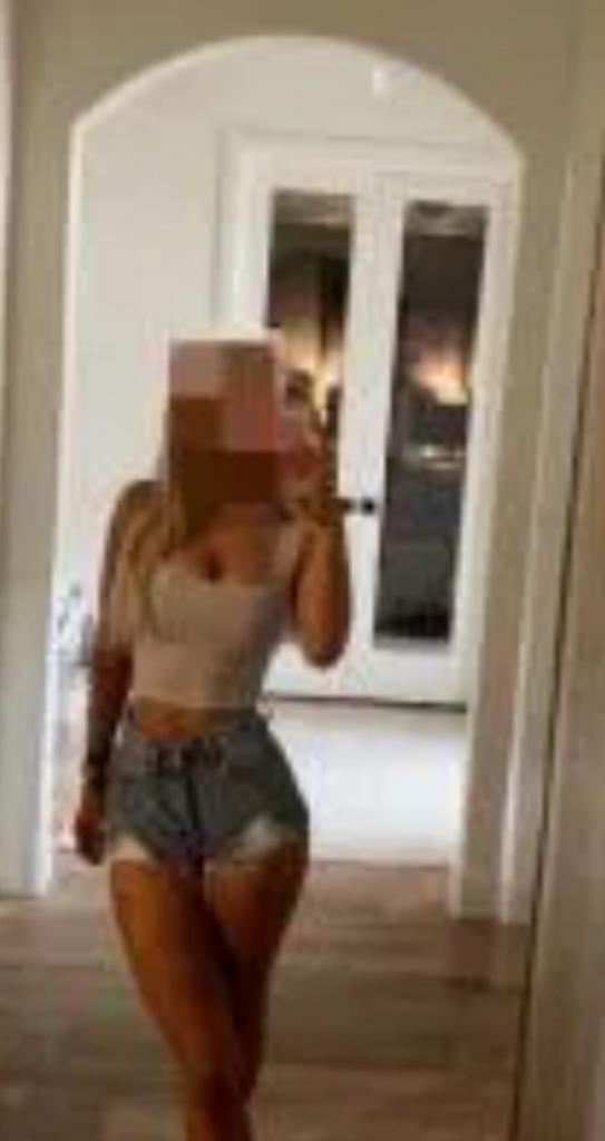 Chica busca chico en Jaén: 