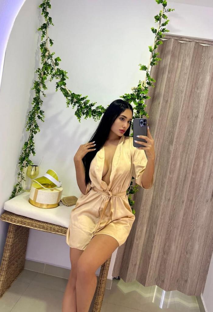 Chica busca chico en Tenerife: 