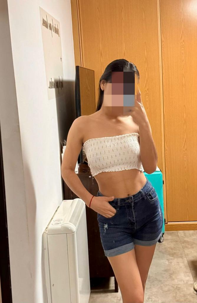 604985554: Chica busca chico en Albacete