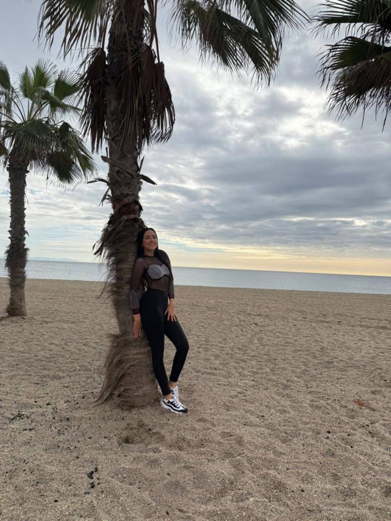 Chica busca chico en Tenerife: 