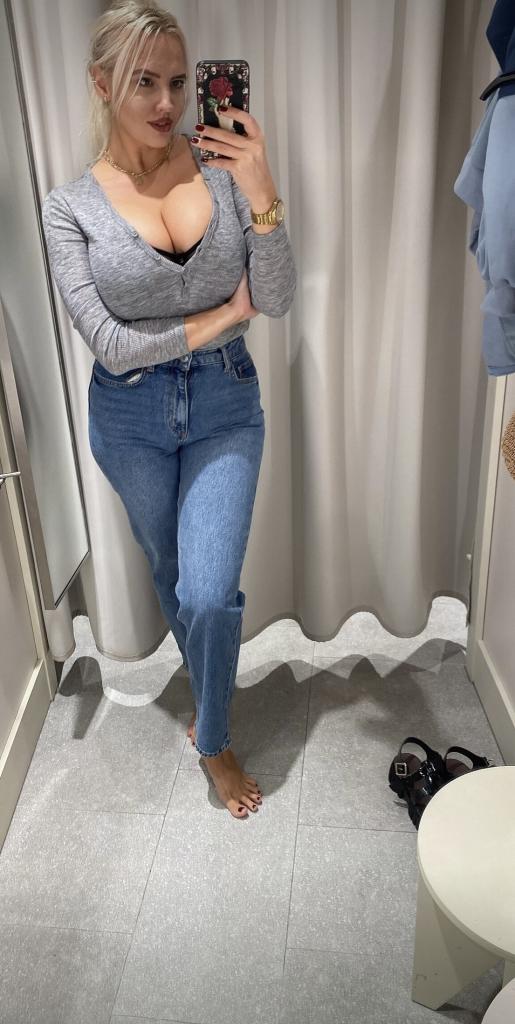 Chica busca chico en Granada: 