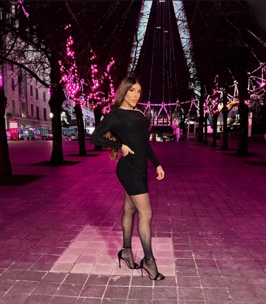 611332983: Transexual en Madrid